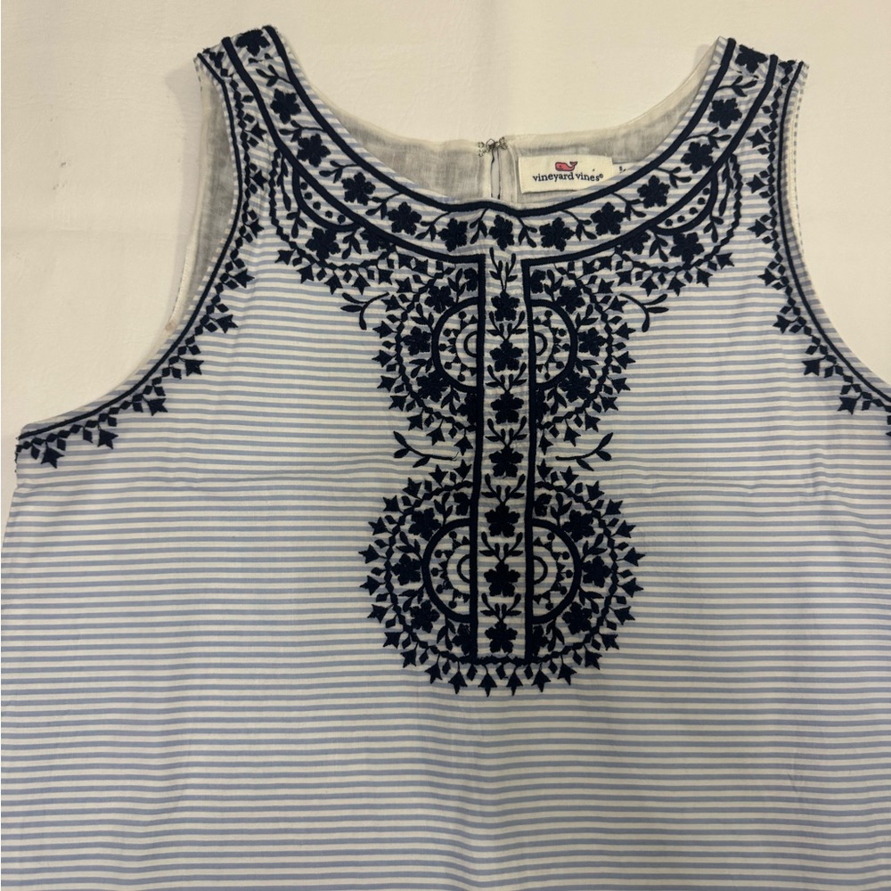 Vineyard Vines White Dress with Navy Embroidery - Picture 3 of 15